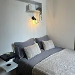 Pirotska Cozy Room